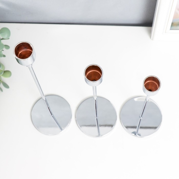 Подсвечник металл Подсвечник металл "Классика" набор 3 шт серебро высота 22; 28; 32 см 32х8х8 см