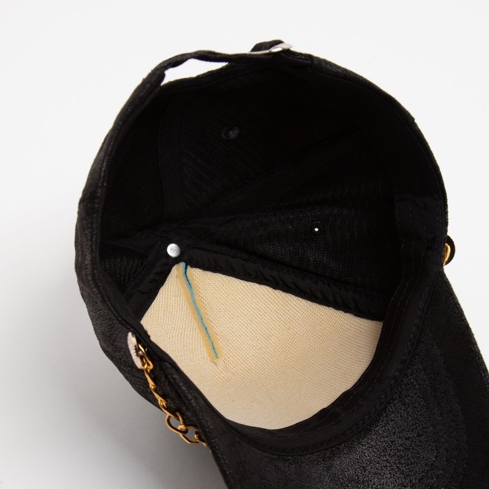 Бейсболка женская MINAKU с цепью цвет чёрный , размер 56-58 Бейсболка женская MINAKU с цепью цвет чёрный , размер 56-58