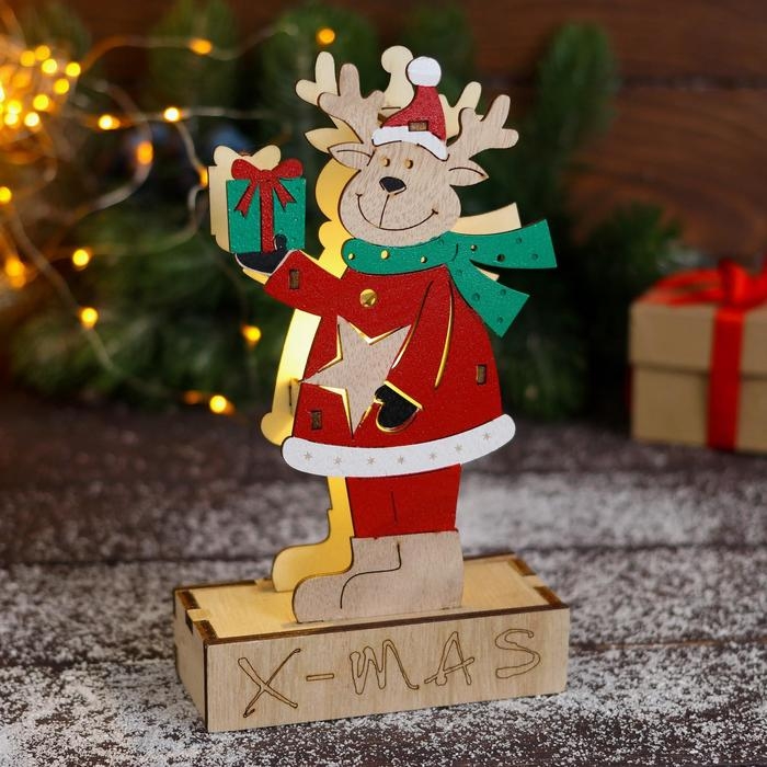 Фигурка новогодняя свет Фигурка новогодняя свет "Оленёнок шубке и шарфике, с подарком" 12х20,5 см