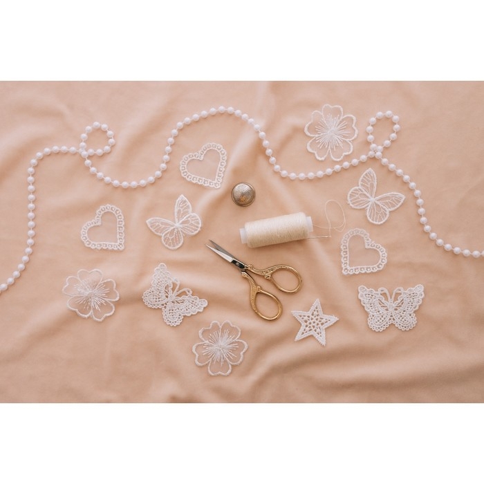 Вязаные элементы «Цветы», d = 4.5 см, 10 шт, цвет белый Вязаные элементы «Цветы», d = 4.5 см, 10 шт, цвет белый