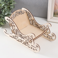 Шкатулка дерево для конфет "Новогодние Сани" 25х12х12,5 см (набор 5 деталей) Шкатулка дерево для конфет "Новогодние Сани" 25х12х12,5 см (набор 5 деталей)