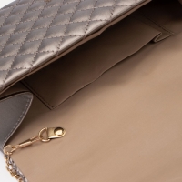 Клатч на клапане, цвет серый Клатч на клапане, цвет серый