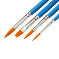 Набор кистей Синтетика 4шт Луч "Классика цвета", (круглые № 3, 4, 5; плоская № 7) Набор кистей Синтетика 4шт Луч "Классика цвета", (круглые № 3, 4, 5; плоская № 7)