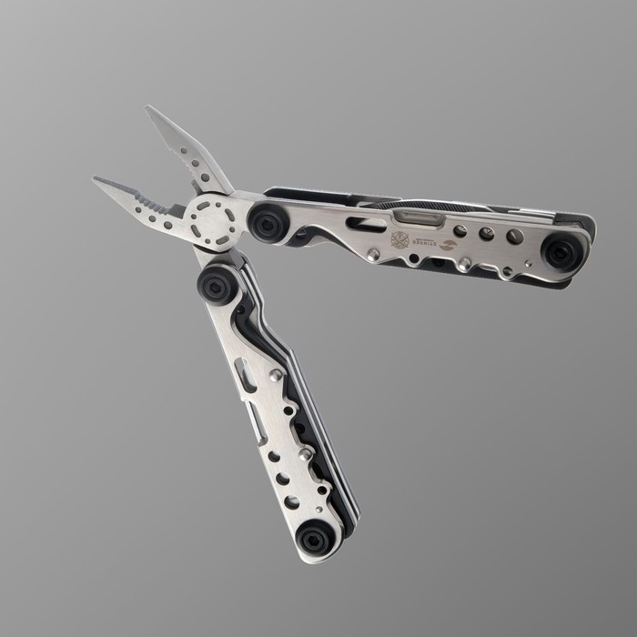 Мультитул Stinger, 13 функций, сталь, серебристо-чёрный, нейлоновый чехол Мультитул Stinger, 13 функций, сталь, серебристо-чёрный, нейлоновый чехол