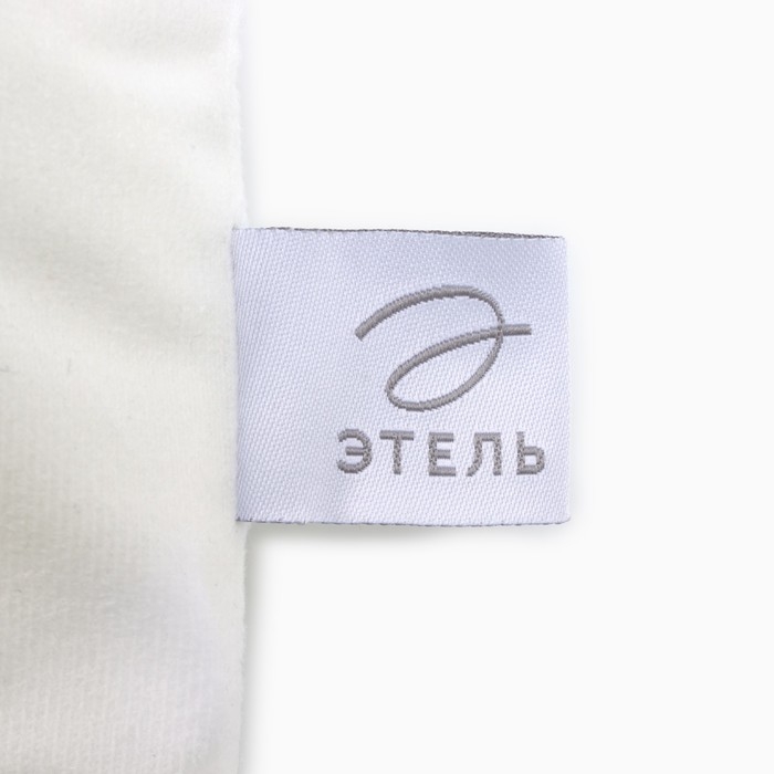 Новый год. Символ года. Змея. Чехол на подушку Этель &laquo;Лара и НГ&raquo; 40х40 см, велюр