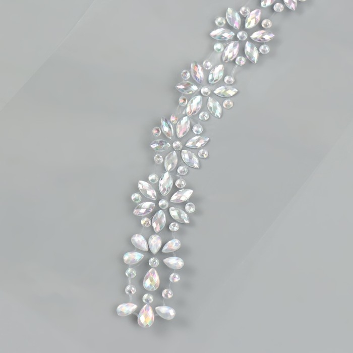 Наклейка пластик стразы на волосы "Цветы из кристаллов"  26,5х13 см