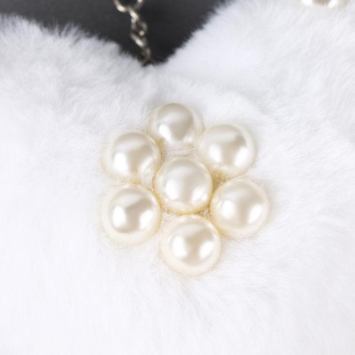 Мягкая игрушка «Сердечко» с бусинами, на брелоке, 10 см, цвет белый Мягкая игрушка «Сердечко» с бусинами, на брелоке, 10 см, цвет белый