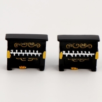 Миниатюра кукольная «Пианино», набор 2 шт., размер 1 шт. — 2 × 1 × 2 см Миниатюра кукольная «Пианино», набор 2 шт., размер 1 шт. — 2 × 1 × 2 см