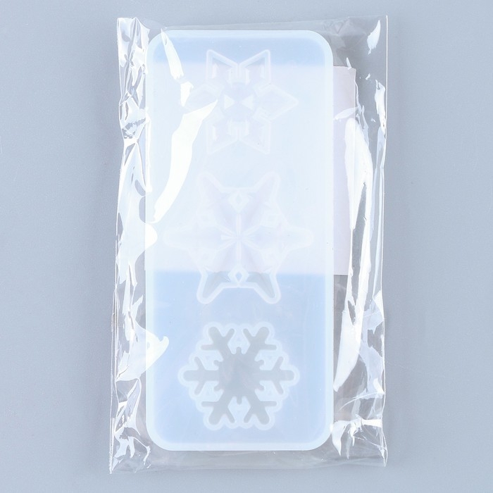 Форма силиконовая универсальная «Снежинка» 3 в 1, размер: от 2,4 до 3 см Форма силиконовая универсальная «Снежинка» 3 в 1, размер: от 2,4 до 3 см