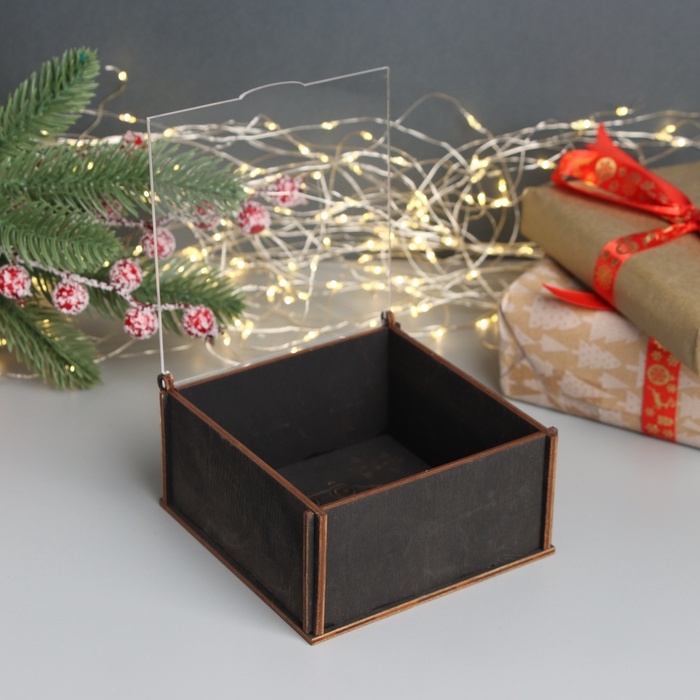 Новогодняя шкатулка Новогодняя шкатулка "Кобрачка и снежинки" 6х12х12 см