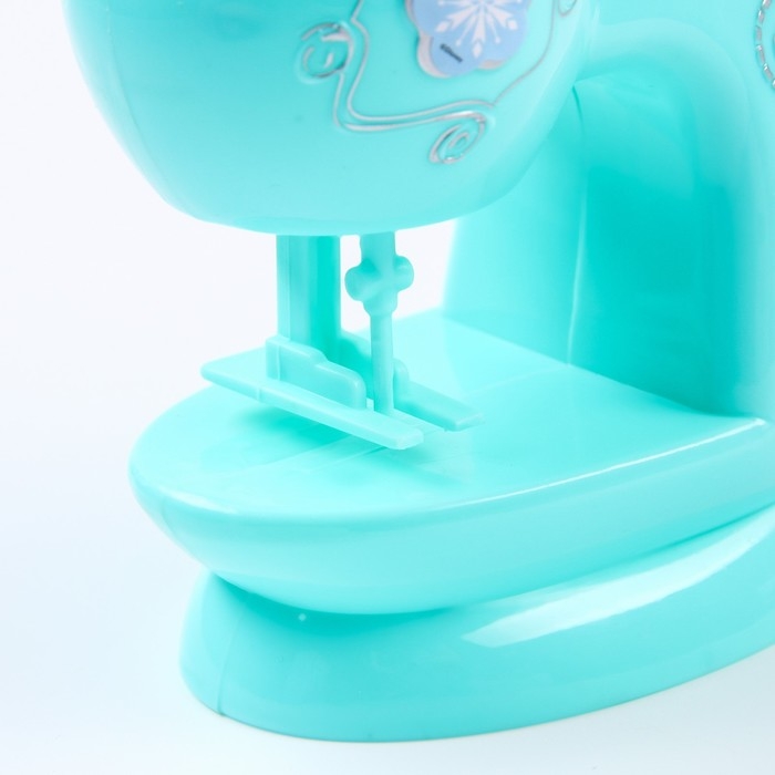 Швейная машина Frozen, Холодное сердце, звук, свет, бытовая техника Швейная машина Frozen, Холодное сердце, звук, свет, бытовая техника