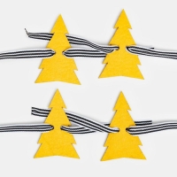 Новый год. Набор для декора столовых предметов «Елка», 4 шт, цвет золото 5х7,5 см 100% п/э, фетр Новый год. Набор для декора столовых предметов «Елка», 4 шт, цвет золото 5х7,5 см 100% п/э, фетр