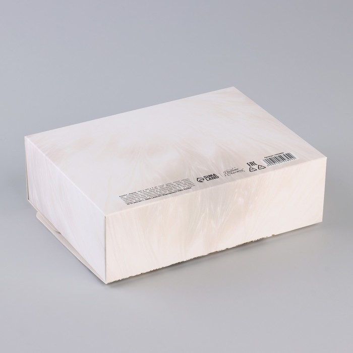 Коробка новогодняя складная &laquo;Роскошная нежность&raquo; 16.5 х 12.5 х 5 см, Новый год