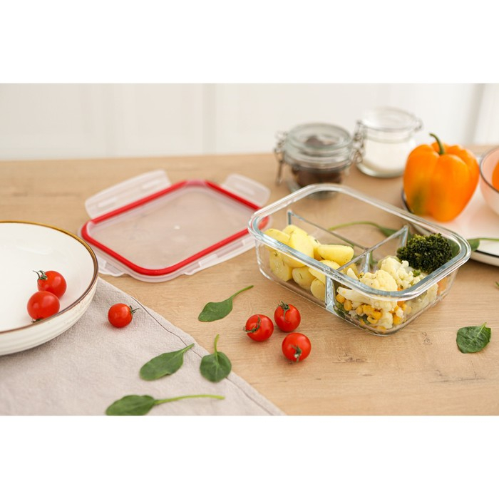 Контейнер для еды трёхсекционный из жаропрочного стекла Доляна &laquo;Клик&raquo;, 270/270/350 мл, 21&times;16&times;7 см, с крышкой