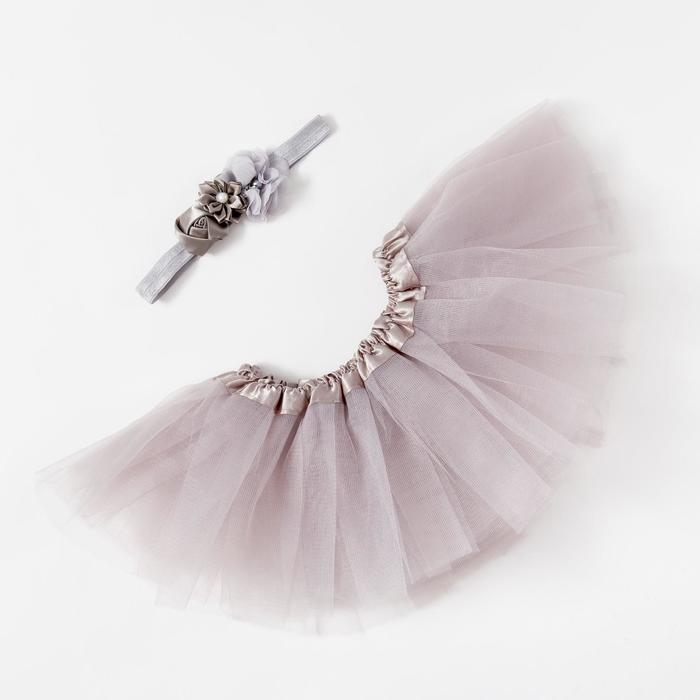 Набор Крошка Я «Цветочек» юбка и повязка на голову 3-18 мес, серый Набор Крошка Я «Цветочек» юбка и повязка на голову 3-18 мес, серый