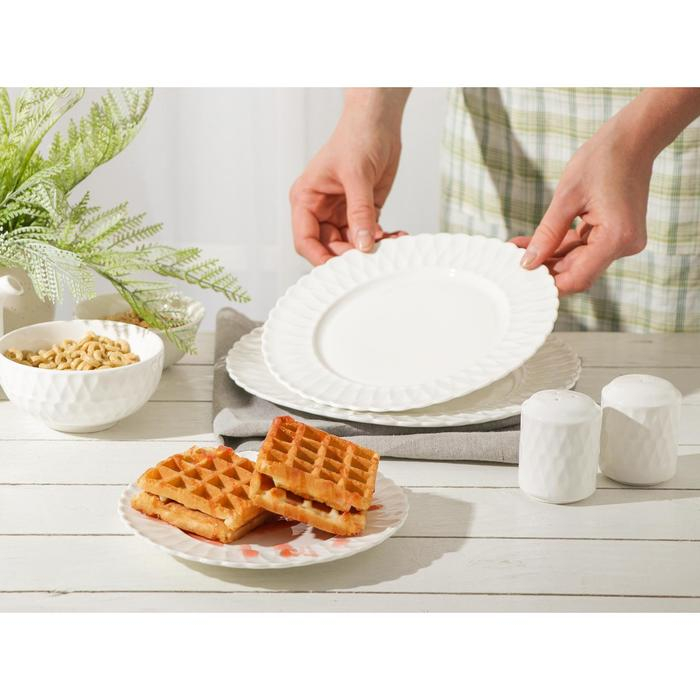 Тарелка десертная керамическая Доляна &laquo;Эстет. Герда&raquo;, d=21 см, цвет белый