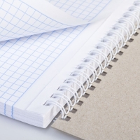 Блокнот А5, 80 листов на гребне Multicolor, жесткая подложка, перфорация на отрыв, УФ лак Блокнот А5, 80 листов на гребне Multicolor, жесткая подложка, перфорация на отрыв, УФ лак