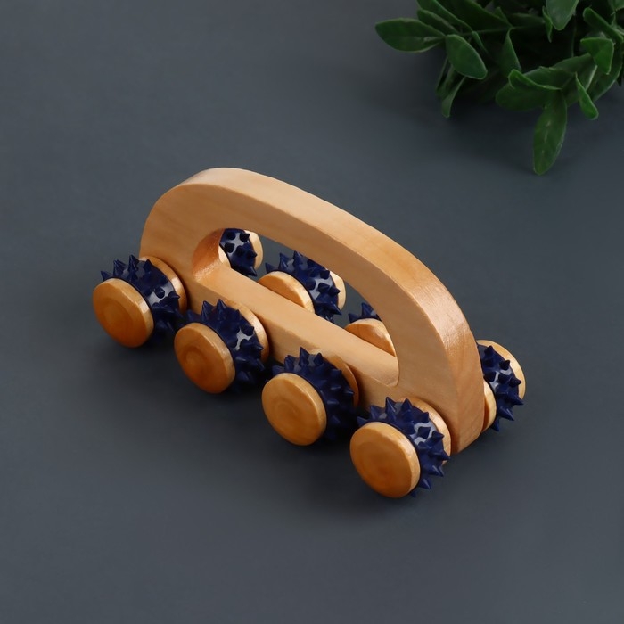 Массажёр с шипами &laquo;Гусеница&raquo;, 15 &times; 6,8 &times; 6,5 см, универсальный, с ручкой, 8 колёс, деревянный, цвет МИКС