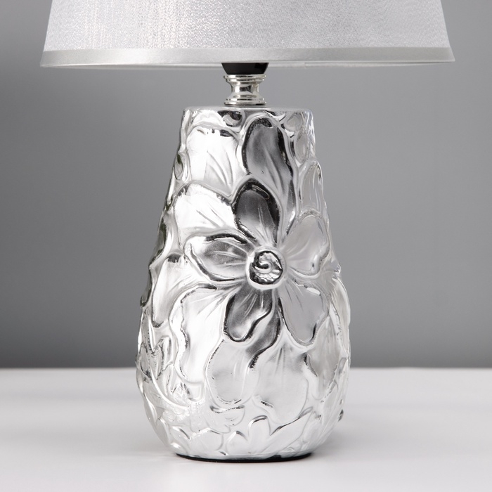 Настольная лампа "Кидди" Е14 40Вт серебро 20х20х34 см