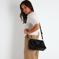 Сумка-саквояж на молнии, цвет чёрный Сумка-саквояж на молнии, цвет чёрный