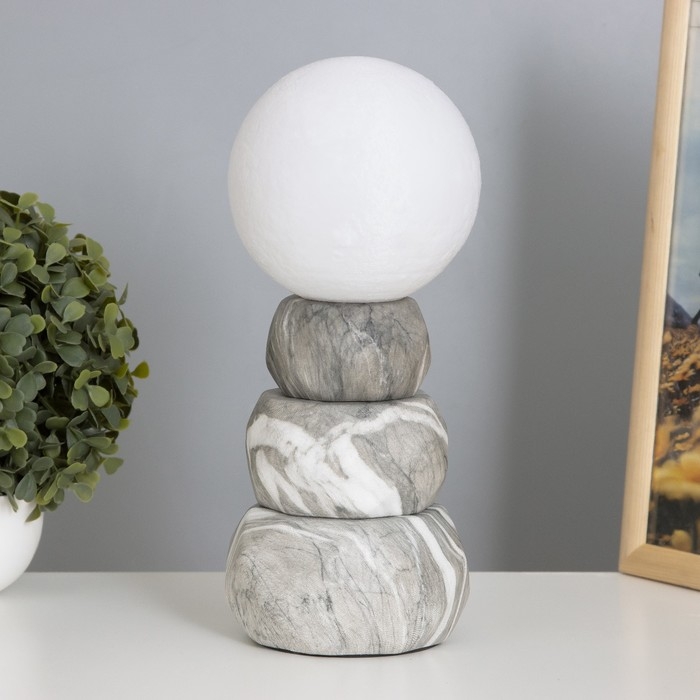 Лампа настольная Лампа настольная "Амани" 1х40Вт Е14 серый 11,5х11,5х28см