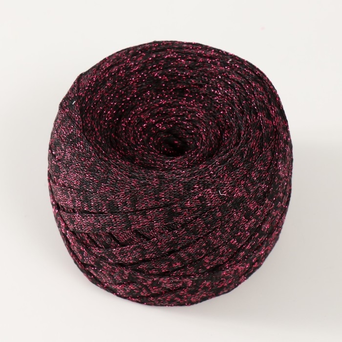 Трикотажная пряжа "Риббон" с люрексом 85м/170&plusmn;5 гр (Черный, люрекс: Фуксия)