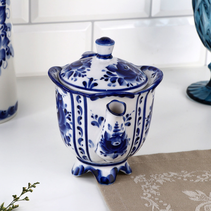 Чайник &laquo;Иринка&raquo;, 21х13х18 см, гжель