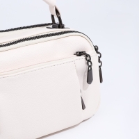 Сумка женская на молнии, цвет белый