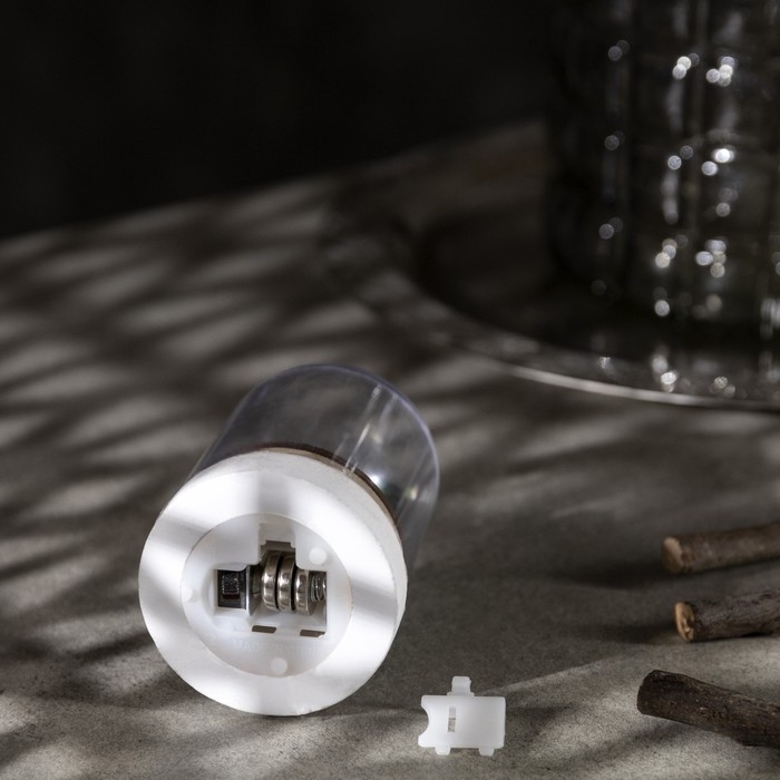 Светодиодная фигура под куполом «Машина с подарками» 6 × 9.5 × 6 см, дерево, батарейки LR1130х3 (нет в комплекте), свечение тёплое белое Светодиодная фигура под куполом «Машина с подарками» 6 × 9.5 × 6 см, дерево, батарейки LR1130х3 (нет в комплекте), свечение тёплое белое