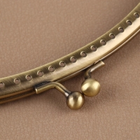 Фермуар пришивной &laquo;Полукруг&raquo;, 20 &times; 9 см, цвет бронзовый