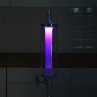 Башня пивная &laquo;Петронас&raquo;, 3 л, колба с подсветкой, 2 батарейки, цвет металлик