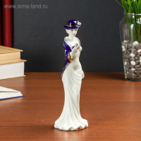 Сувенир "Мадмуазель с бутоном в ладонях" 20&times;7&times;7 см