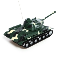 Танк радиоуправляемый &laquo;Защитник&raquo;, с фигуркой солдата, работает от батареек, цвет зелёный