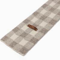 Шарф из монгольской шерсти Бежево-серый "Шахматы" , цвет молочный/серый Шарф из монгольской шерсти Бежево-серый "Шахматы" , цвет молочный/серый