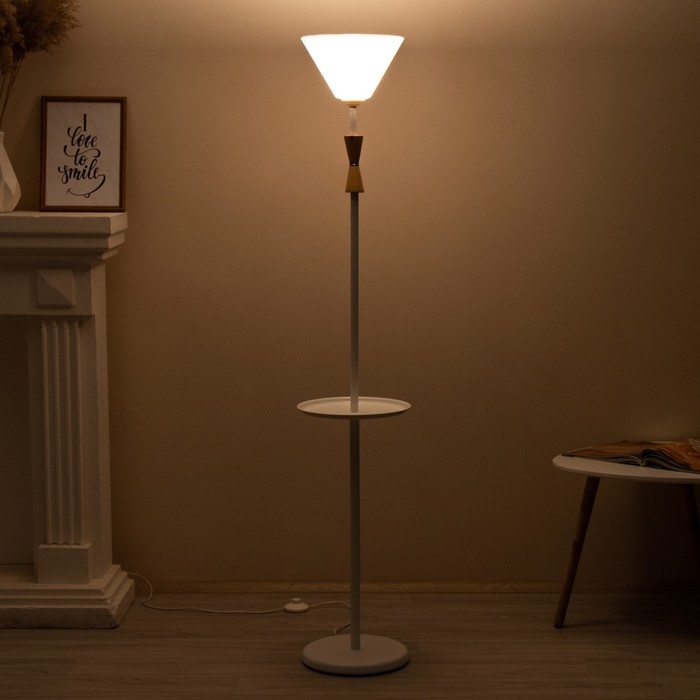 Торшер Торшер "Князь" со столиком 1х15Вт Е27 МОДЕЛЬ: BR 01036 белый