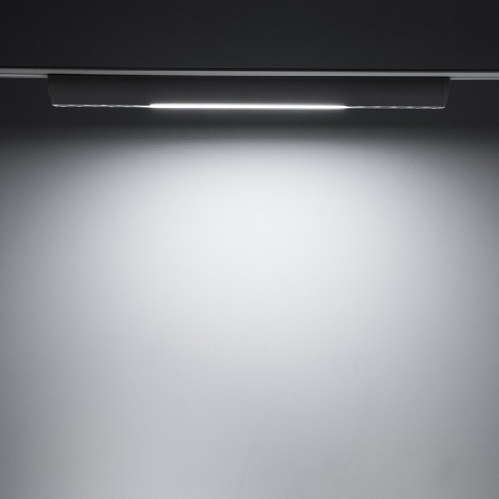 Светильник трековый SLIM Светильник трековый SLIM "Линия трек44" LED 24Вт 3000K-6000К 48V CRI90 белый 3,2х3,8х44,6см 990943