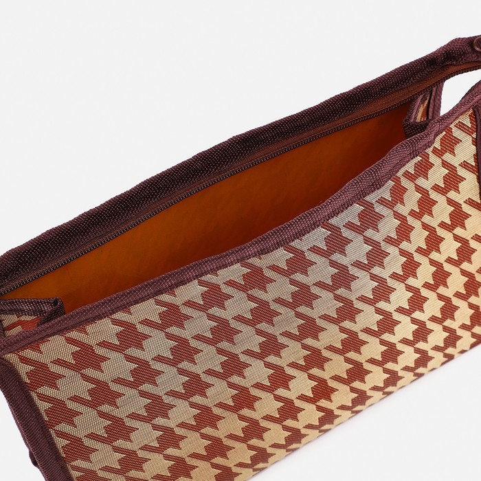 Косметичка на молнии, цвет бежевый Косметичка на молнии, цвет бежевый