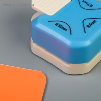 Дырокол фигурный для углов 3в1 R4/R7/R10 мм 3,5х6,3х7,4 см Дырокол фигурный для углов 3в1 R4/R7/R10 мм 3,5х6,3х7,4 см