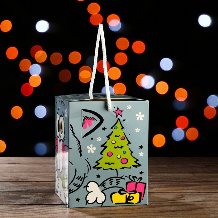 Новый год. Подарочная коробка кубик "Котенок", 12 х 12 х 15,5 см