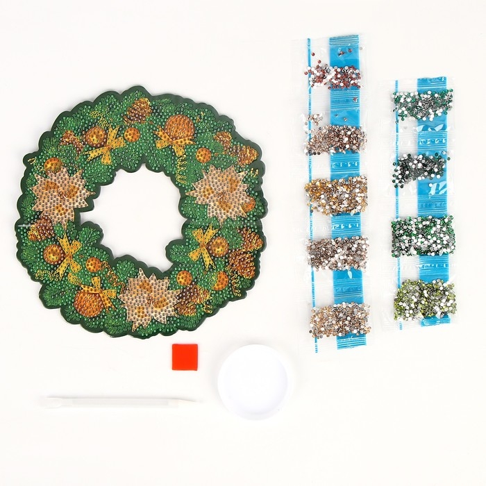 Алмазная мозаика на новый год с полным заполнением на фигурке. Новогодний венок «Зимняя сказка», 20 х 20 см, новогодний набор для творчества Алмазная мозаика на новый год с полным заполнением на фигурке. Новогодний венок «Зимняя сказка», 20 х 20 см, новогодний набор для творчества