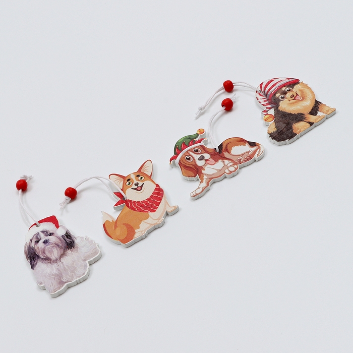 Набор подвесок в деревянной подарочной упаковке 12 шт.13x13x2 см Набор подвесок в деревянной подарочной упаковке 12 шт.13x13x2 см