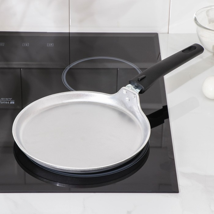 Сковорода блинная алюминиевая, d=22 см, пластиковая ручка Сковорода блинная алюминиевая, d=22 см, пластиковая ручка