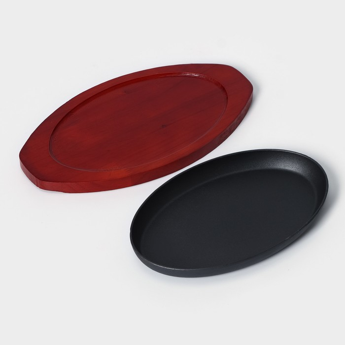 Сковорода чугунная &laquo;Овал&raquo;, 26,5&times;16,5 см, на деревянной подставке