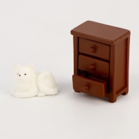 Миниатюра кукольная &laquo;Тумбочка с котиком&raquo;