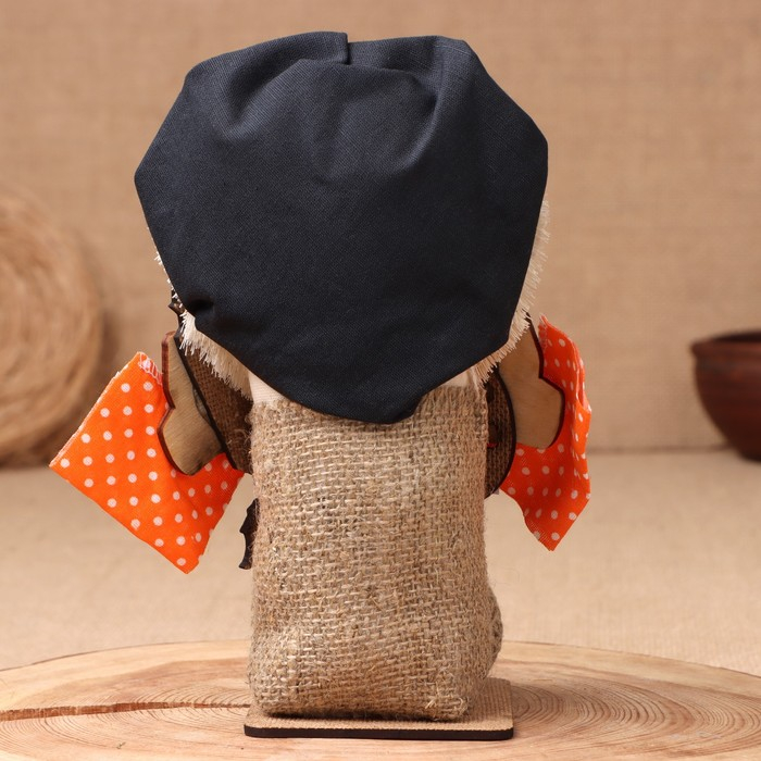 Оберег-домовой "Кузя в кепке, с самоваром и подковой", 26х15х12 см МИКС