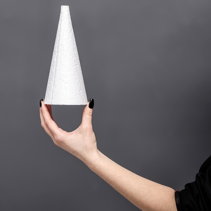 Конус из пенопласта, 20 х 9 см