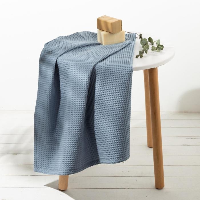 Полотенце вафельное «Этель» 70х140 см, цвет серый, плотность 240 г/м2 Полотенце вафельное «Этель» 70х140 см, цвет серый, плотность 240 г/м2