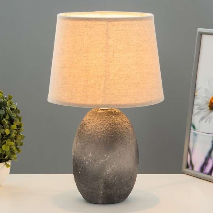 Настольная лампа "Иоланта" Е14 40Вт серый 22х22х36 см RISALUX