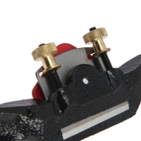 Столярный струг ТУНДРА, одинарный регулируемый нож, 250 х 50 мм Столярный струг ТУНДРА, одинарный регулируемый нож, 250 х 50 мм