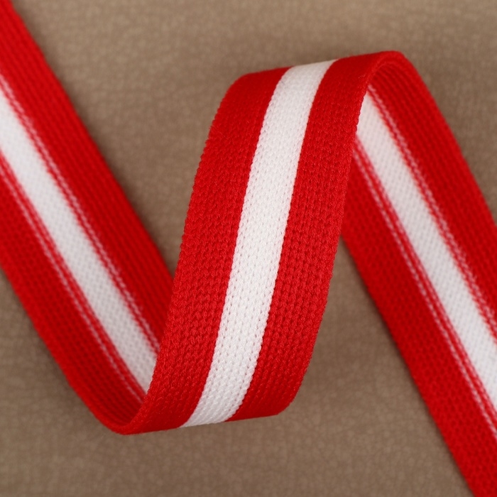 Тесьма трикотажная лампас 20 мм, 9,1 &plusmn; 0,5 м, цвет красный/белый